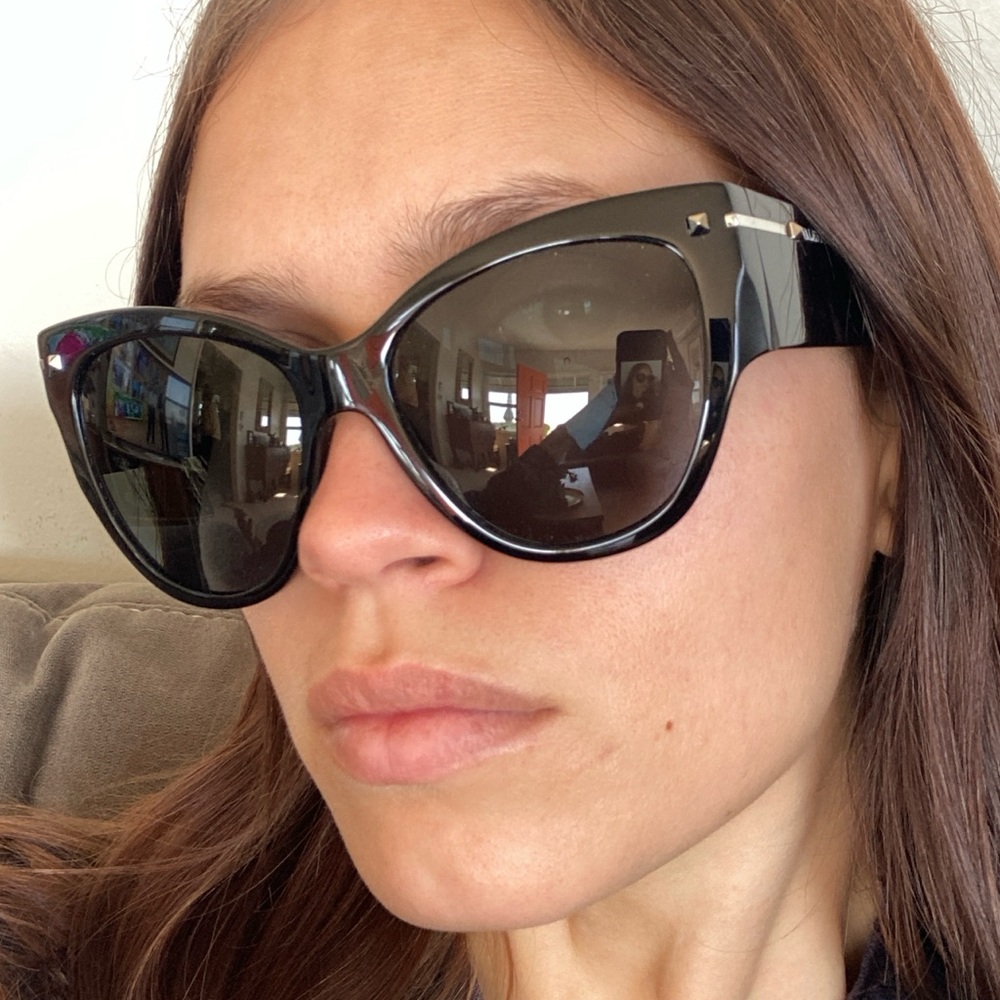 Valentino Elegant Black Sunglasses